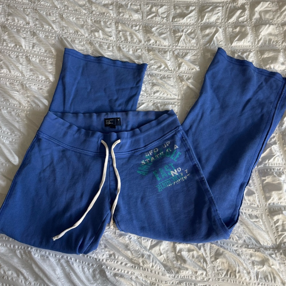 Vintage y2k American Eagle Low-rise Flare Sweatpants Blue Leggings Medium